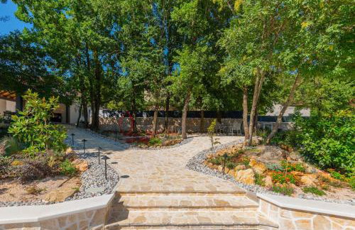 Villa Botanica - Lush Garden and Pool Oasis - Foto 4