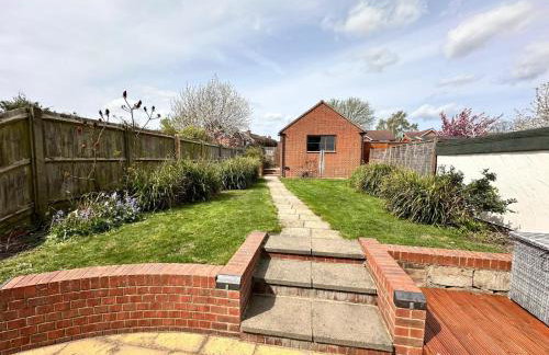 City centre home in Canterbury with free parking - Foto 49