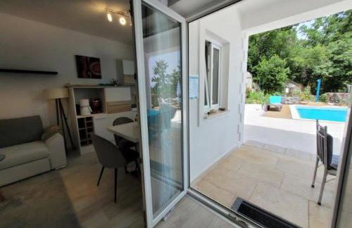 Apartment für 4 Personen mit Jacuzzi und Pool - Foto 5
