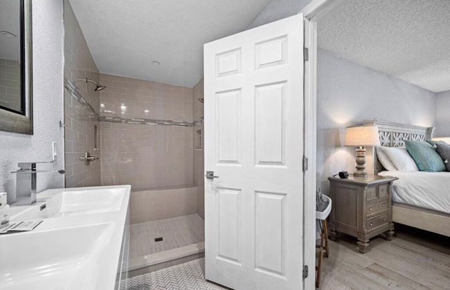 Canal Front Beach Home, Private Pool - Foto 29