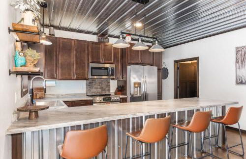 Snowy Paws on Lac Vieux Desert - Photo 10