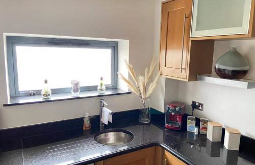 Beach Front APT with Stunning Sea View - Foto 17