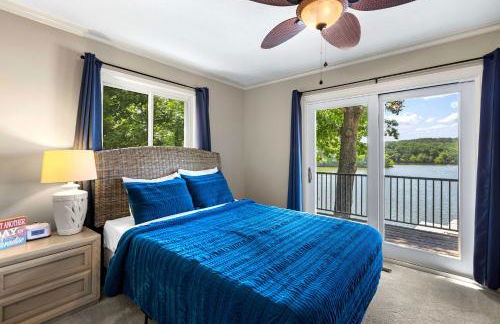 Lakeside Oasis - Room for 12 - Foto 12