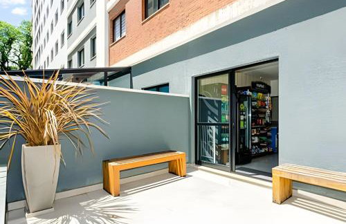 Easy Life Brigadeiro - Apartamentos UROOMS - Foto 16