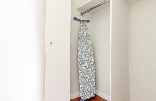 Blueground Theater District gym AC nr Times Sq NYC-1817 - Foto 12