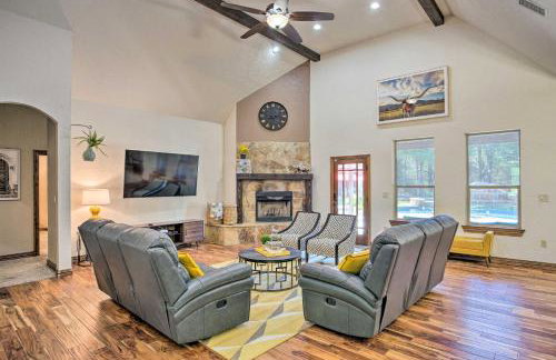 Heated Spa, Fire Pit! 14-Acre Terrell Ranch Escape - Foto 4