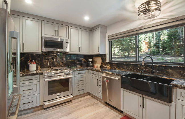 Serenity on Statford Close to Northstar! - Photo 7