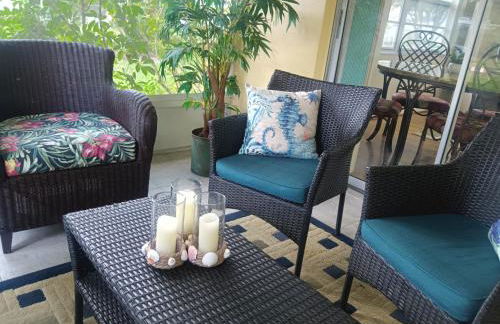 Comfortable Stay- Fully Stocked Home & Coffee Bar- All Essentials Provided - Photo 40