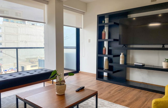 w Captivating 2BR With Balcony in Miraflores - Foto 6