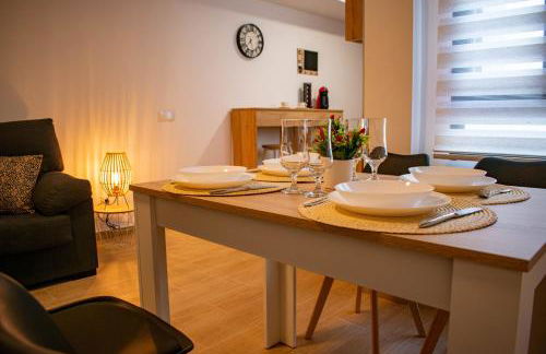 Alojamiento entero, centro de Córdoba con cochera - Foto 1