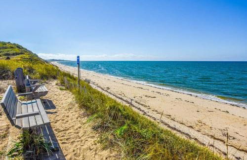 Beautiful backyard pool deeded beach rights - Foto 3