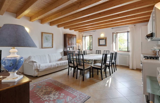 Fabulous Mansion in Pesina Spezie near Lake - Foto 1