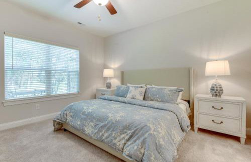 Townhome with Pool! 7 Mi to Ocean Isle Beach - Foto 14