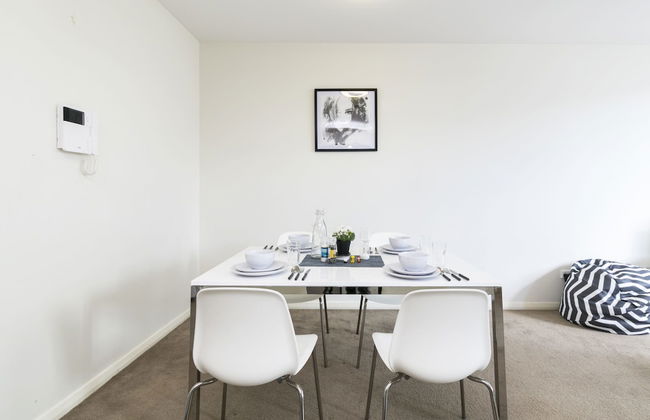 Cozy Home in Parramatta CBD - Photo 7