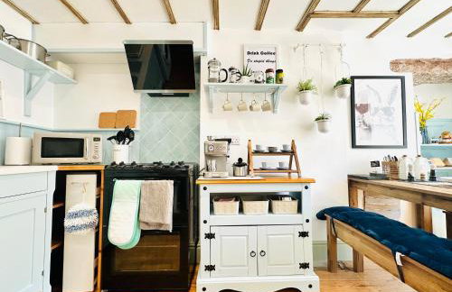 Muddy Boots-Arcade Royale - Photo 14