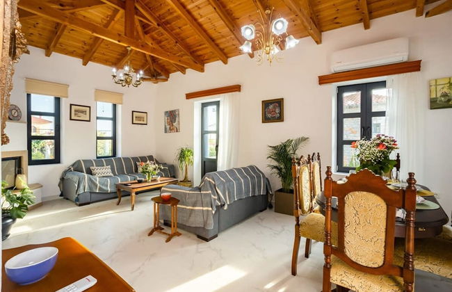 Stoupa Stone Built Home A Breath Away to the Sea - Foto 8