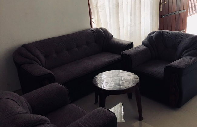 Padmi Villa - Photo 14