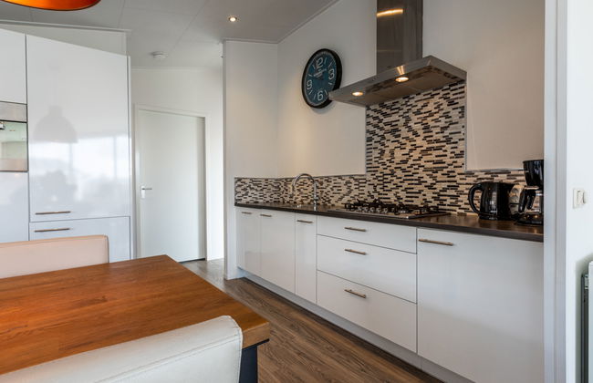 3 bedroom House in Bemelen with swimming pool and garden - Photo 5