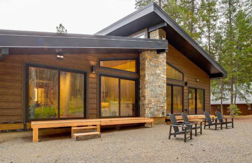 Luxe Valley Home with Sauna and Hot Tub Near Mazama - Foto 28
