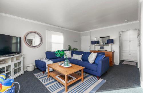 Bayfront 1-BR with Stunning View Steps to the Sand - Foto 8