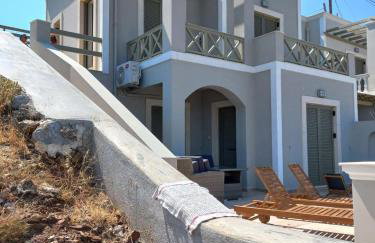 Climbers' Nest 'with sea and rock views and private pool' - Photo 1