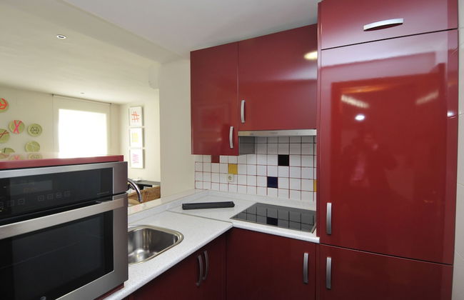 Mola! Suites - Photo 12