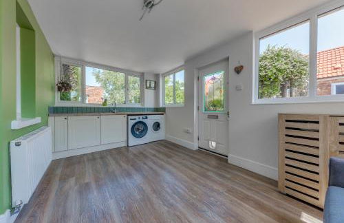 Luxury Isla Cottages Bourne, Dog Friendly with Garden, Parking, Countryside Views, Family Holidays & Easy Access to Town - Foto 53