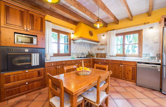 Es Pinar in Alar With 4 Bedrooms and 4 Bathrooms - Foto 15