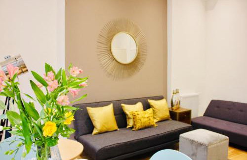 Stylish 2 Bed Apartment-Zone 2 - 10 Minutes to the heart of London- sleeps up 8 - Foto 2