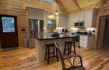 Hollow Tree Hideaway - Coosawattee River Resort 2 - Foto 13