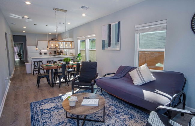 Spectacular Brand New 4BR 2 5BA Near DT Riverwalk - Foto 4