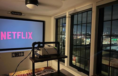 Deep Ellum Theatre Suite - The Black Collection - Foto 30