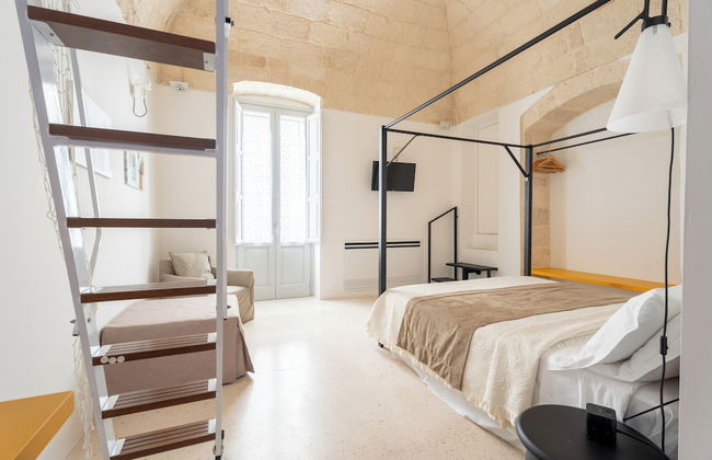 Donna Domenica Boutique Suites - Photo 48