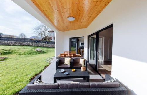 La llosina Vivienda Vacacional alquiler íntegro - Foto 11