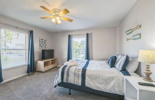 456 Stunning Canal-Front Home with Heated Pool - Foto 17