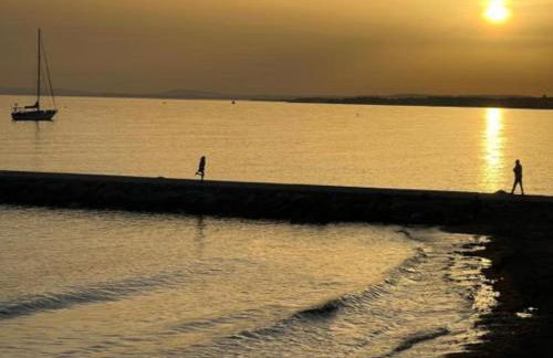 piso centrico en avenida principal - Photo 25