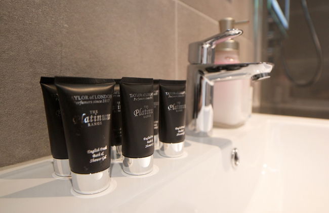 Stylish & Spacious Deluxe Apartments near Victoria Station - Foto 40