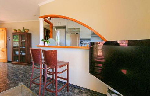 Nice Home In Sant Cebria De Vallalt - Foto 11