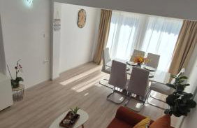 Meressa Leonardo Apartment - Photo 6