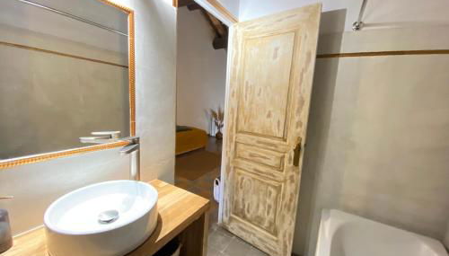 84B6 - Loft in charming 18th century farmhouse - Foto 2