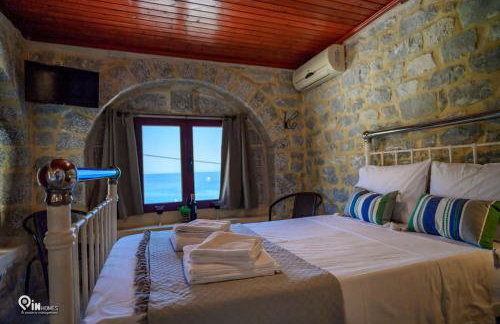 Panorama - Unique Beachfront Stone House in Alipa-Mani - Foto 2