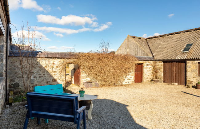 Auchingoul Cottage - Photo 16