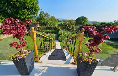 Large house with pool only 15 mins from the beach - Foto 32