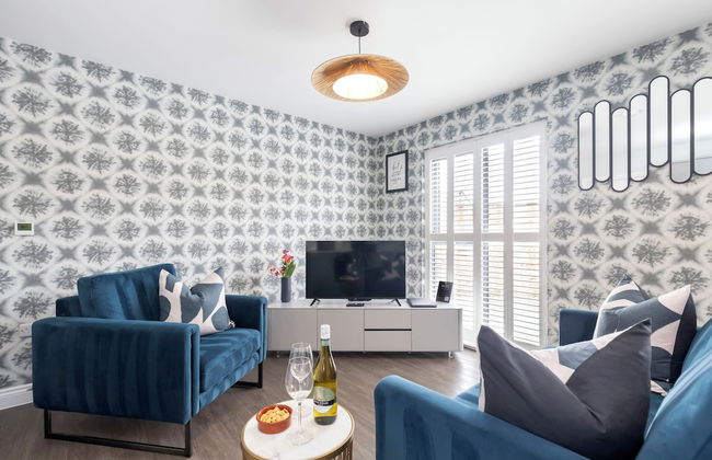 Elliot Oliver- Charming 1 Bed Apartment - Photo 9