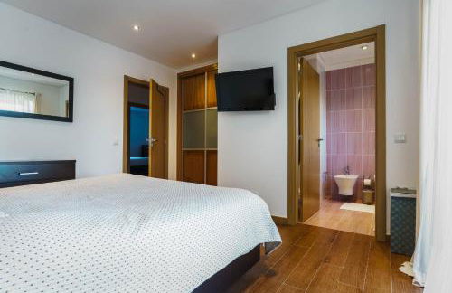 Sunny Ocean Villa with pool near Arrifana beach - Foto 79