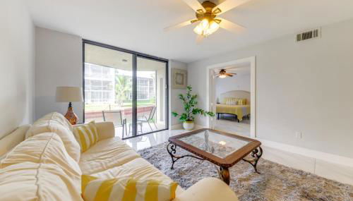 1 Mi to Lantana Beach Canal-View Condo with Pool - Foto 5