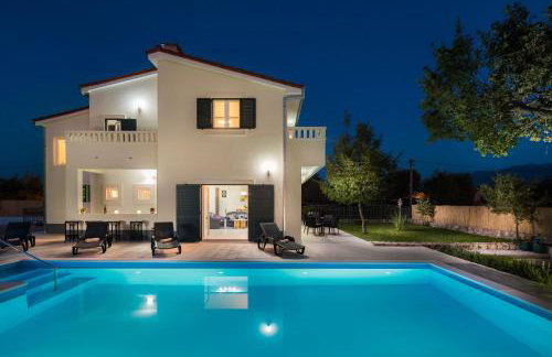 Villa Mery - Foto 39