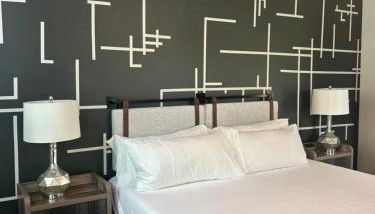 1280 Bungalow - Photo 5