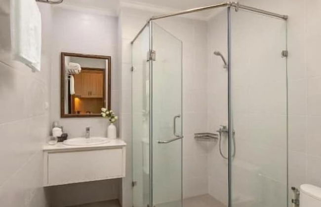 Luxe Paradise Suites Hotel Dich Vong Hau - Foto 14