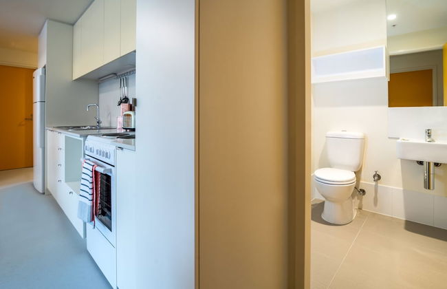 Student Village Melbourne - Photo 8